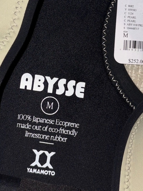 Abysse Elle One-Piece Surf Suit Pearl 2mm Limestone Neoprene Medium New Nwt — image 8 of 8